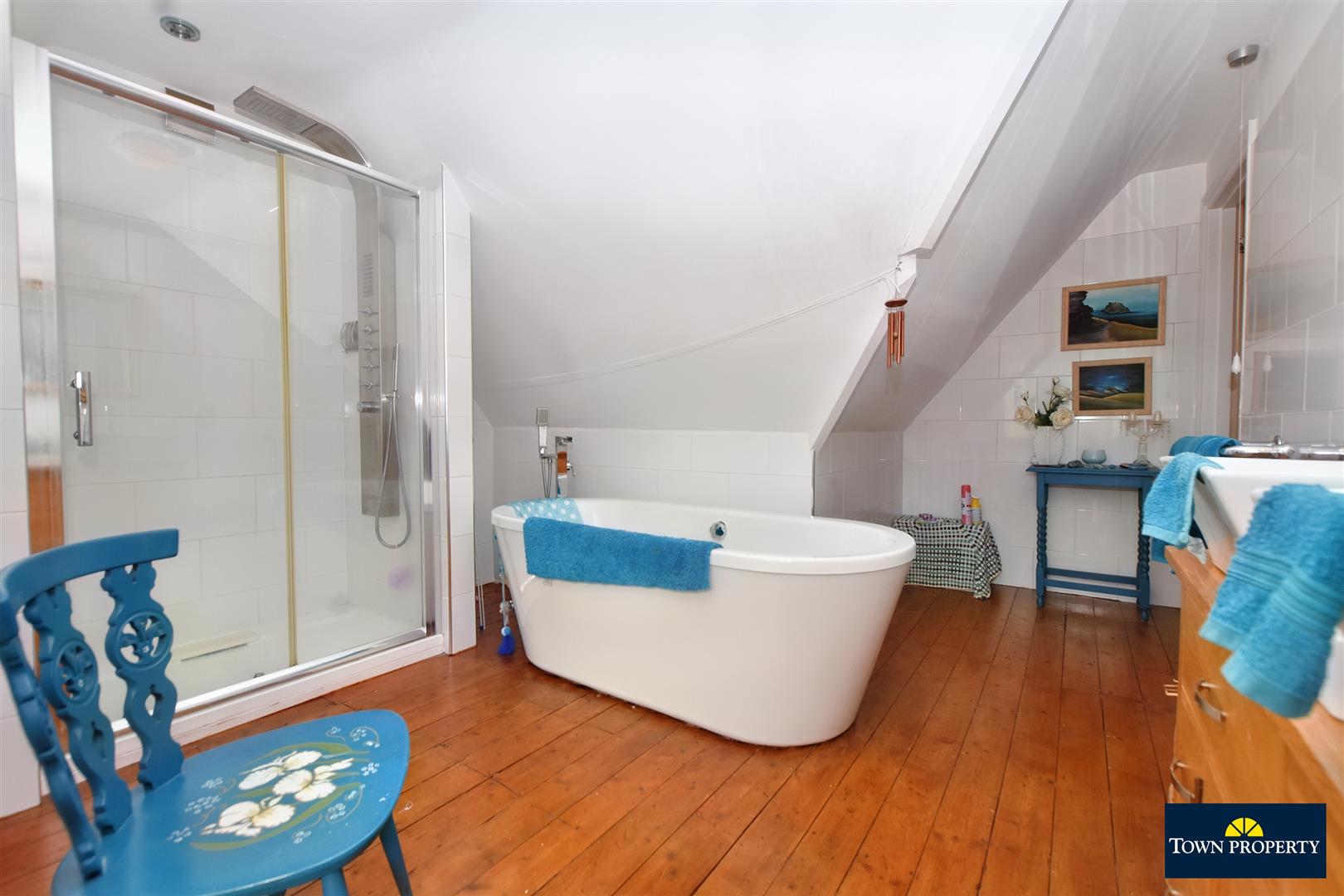 Property Details for The Goffs Eastbourne East Sussex BN21 1HF Town